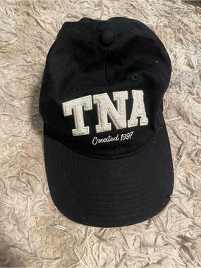 Aritzia TNA black baseball cap